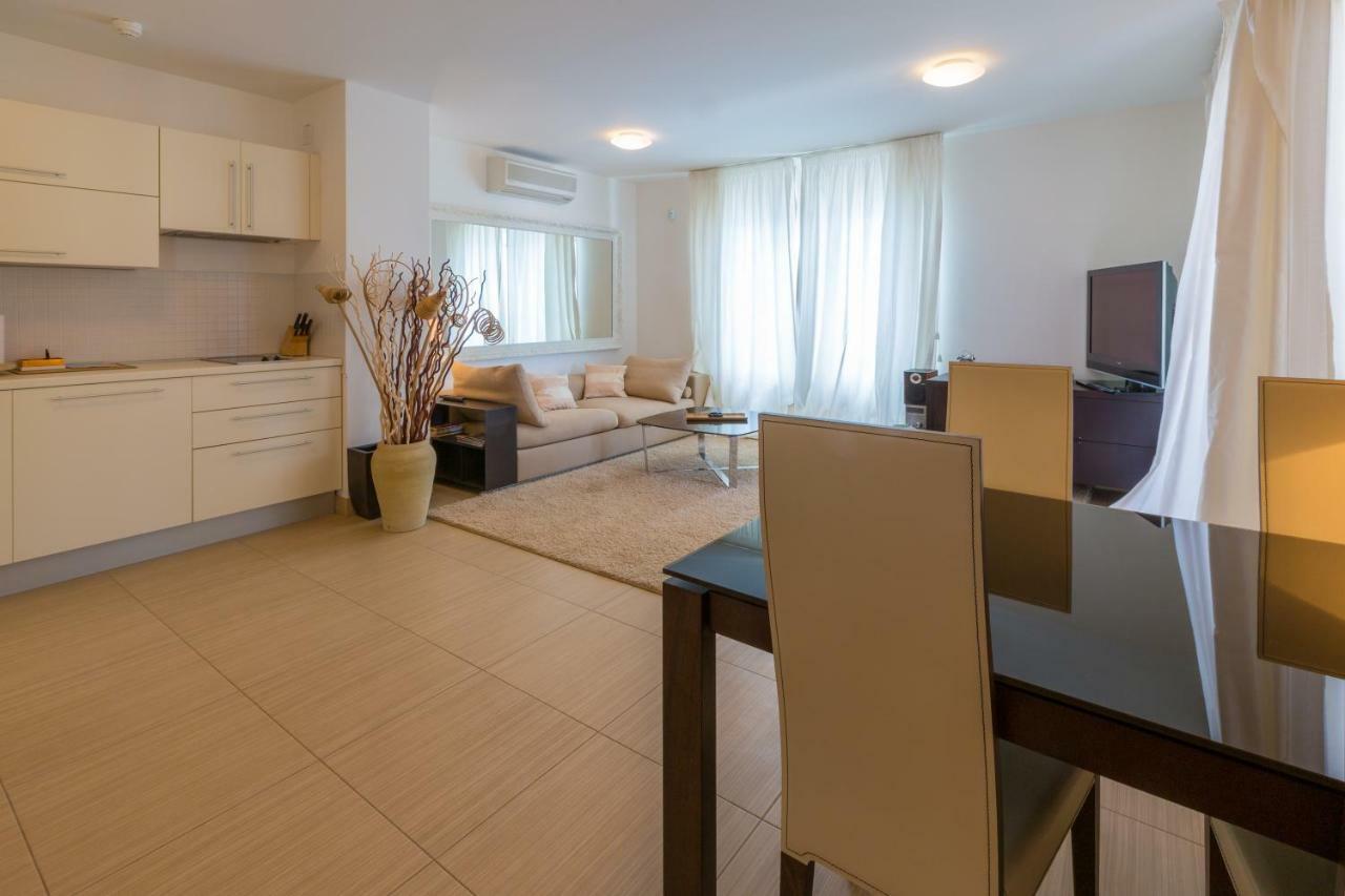 Apartment Golden View 드라말리 외부 사진